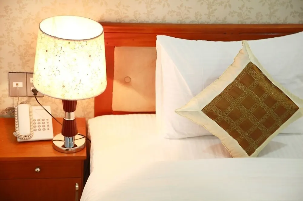 Shara Hotel Da Nang 3*,