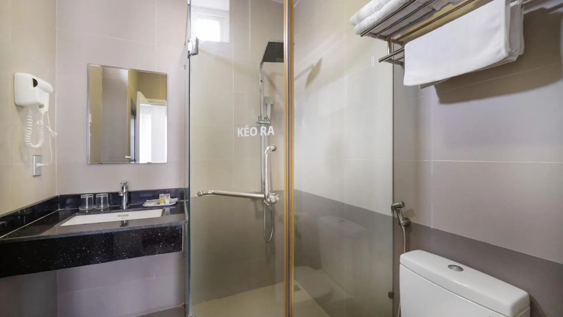 Shara Hotel Da Nang